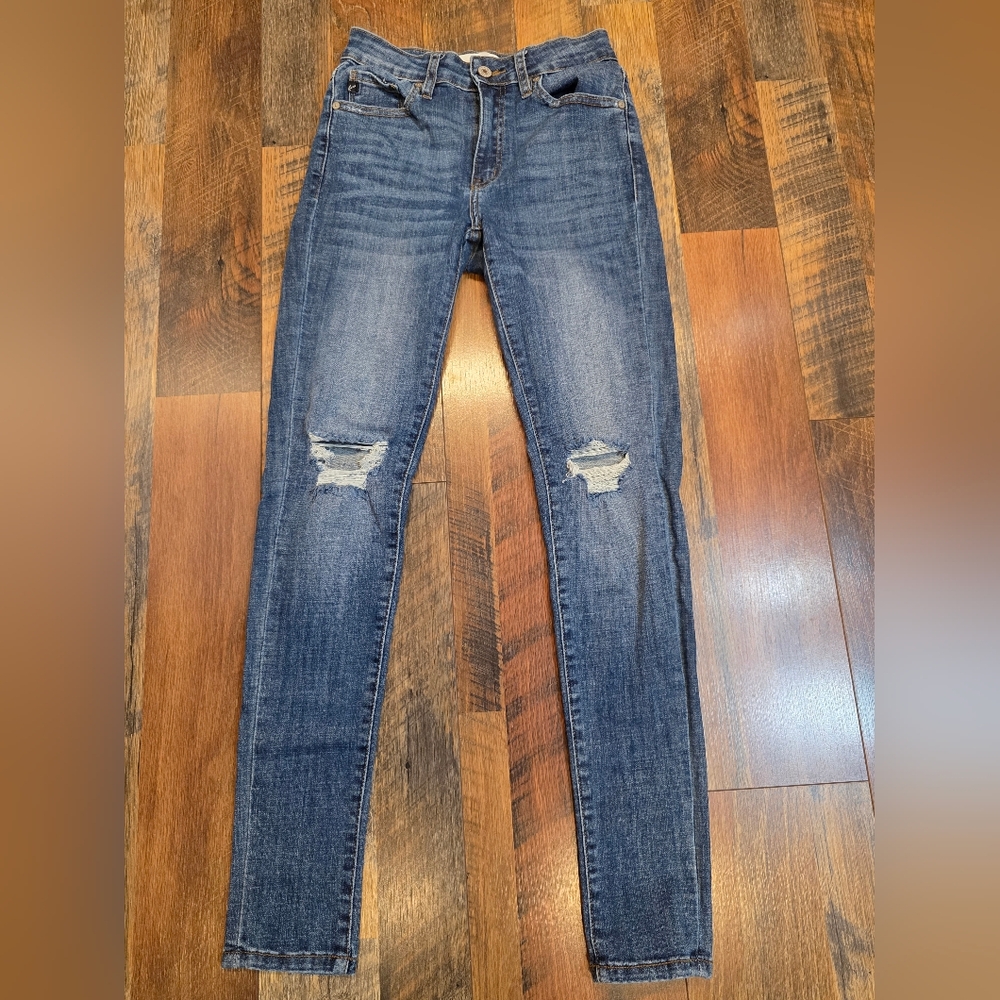 KanCan Distressed Skinny Jeans